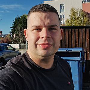 Muž 32 rokov Bratislava