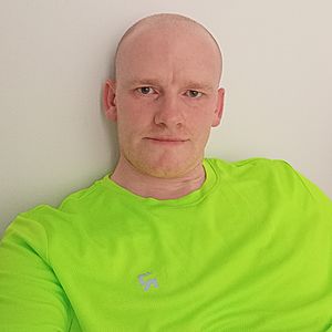 Muž 30 rokov Trstená