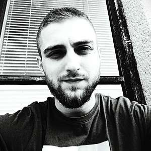 Muž 32 rokov Medzev