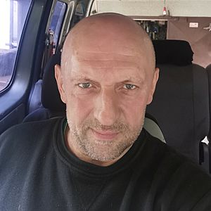 Muž 48 rokov Pezinok