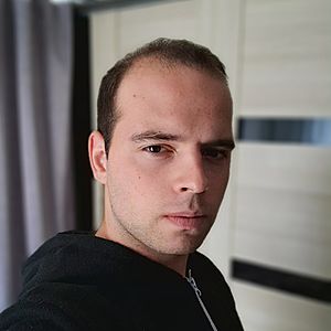 Muž 27 rokov Senica