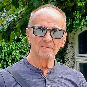 Muž 75 rokov Bratislava