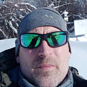 Muž 49 rokov Šurany