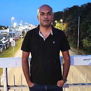 Muž 32 rokov Bratislava