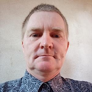 Muž 52 rokov Piešťany