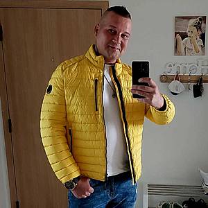 Muž 40 rokov Handlová