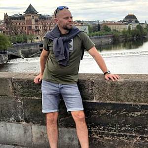 Muž 46 rokov Bratislava