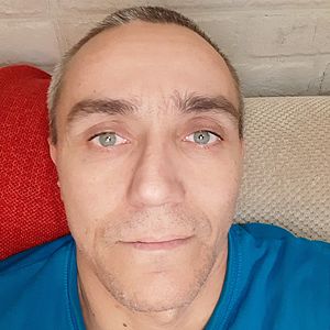 Muž 49 rokov Levice