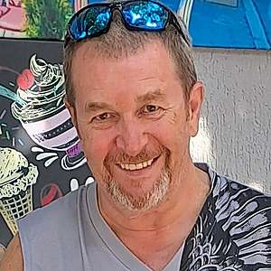 Muž 62 rokov Trenčín