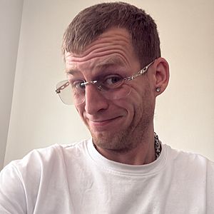 Muž 32 rokov Banská Bystrica