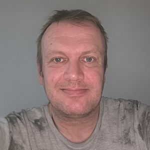 Muž 45 rokov Bánovce nad Bebravou