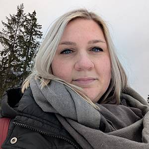 Žena 35 rokov Žilina