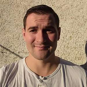 Muž 32 rokov Martin