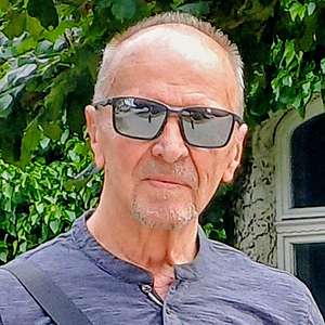 Muž 75 rokov Bratislava