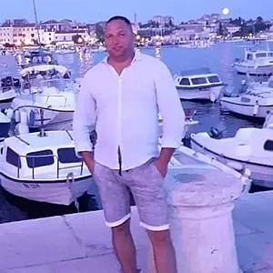 Muž 43 rokov Bardejov