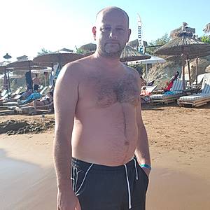 Muž 46 rokov Šaštín-Stráže