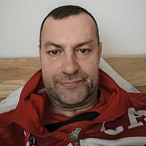 Muž 46 rokov Trenčín