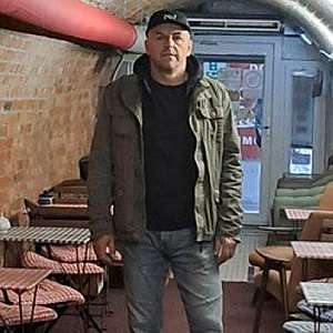 Muž 56 rokov Bratislava