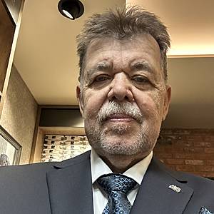 Muž 68 rokov Bratislava