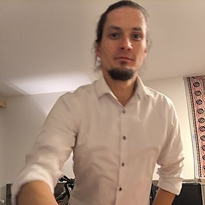 Muž 36 rokov Nové Zámky