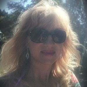 Žena 56 rokov Komárno