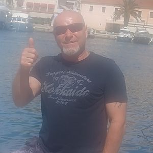 Muž 53 rokov Malacky