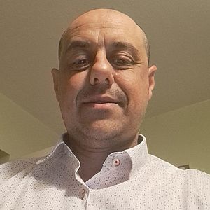 Muž 42 rokov Stará Turá