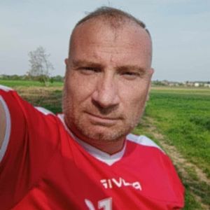 Muž 47 rokov Šaľa