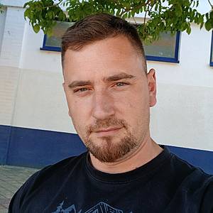 Muž 32 rokov Bratislava