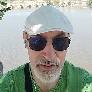 Muž 51 rokov Bratislava