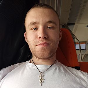 Muž 26 rokov 