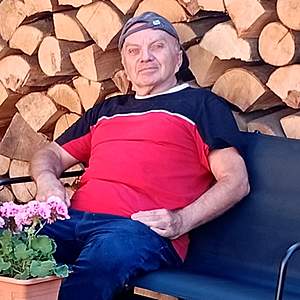Muž 62 rokov Nová Baňa