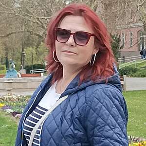 Žena 57 rokov Komárno