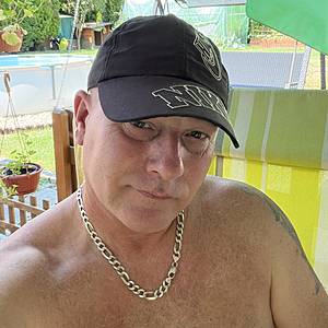 Muž 52 rokov Handlová