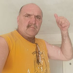 Muž 60 rokov Snina