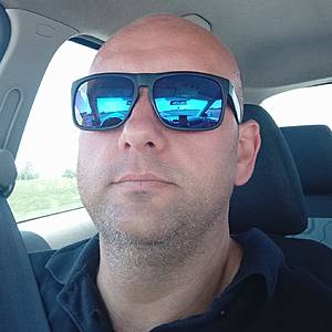 Muž 40 rokov Šaľa