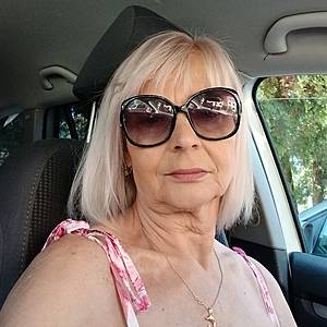 Žena 68 rokov Trenčín