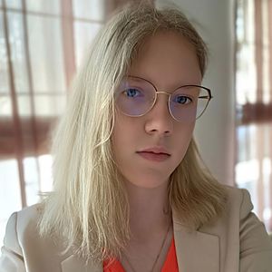 Žena 18 rokov Nové Mesto nad Váhom