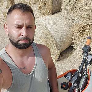 Muž 40 rokov Martin
