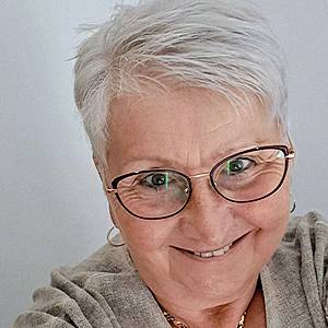 Žena 66 rokov Galanta