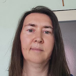 Žena 43 rokov Levice