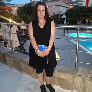 Žena 34 rokov Šamorín