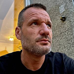 Muž 43 rokov Bratislava