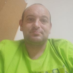 Muž 34 rokov Šaľa