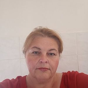 Žena 48 rokov Nové Zámky