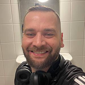 Muž 32 rokov Bardejov