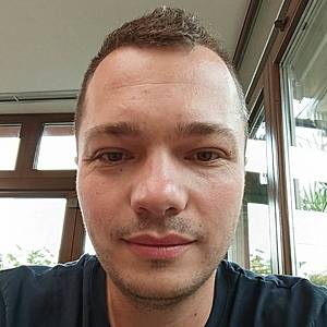 Muž 33 rokov Levice